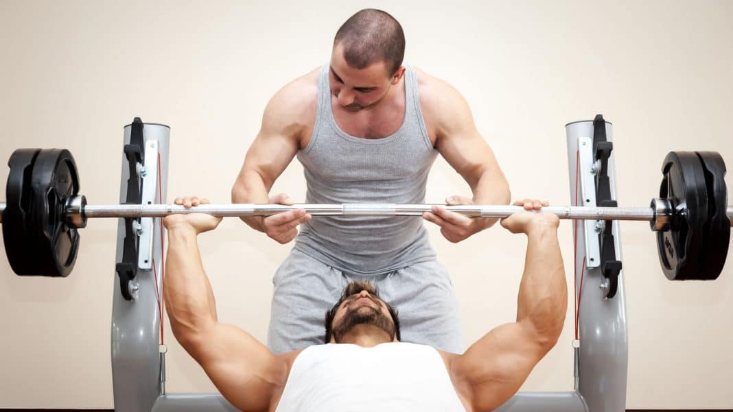 rutina de hipertrofia para pecho y biceps