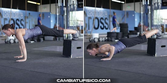 Flexiones con pies elevados