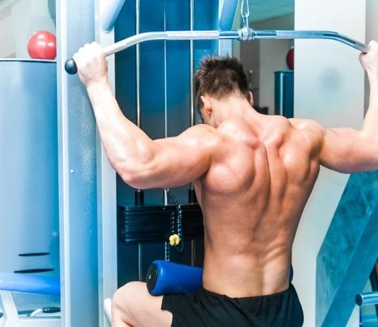 Tipos de agarres en jalones dorsales: ¿Cuál es mejor? Agarre de los Jalones Dorsales